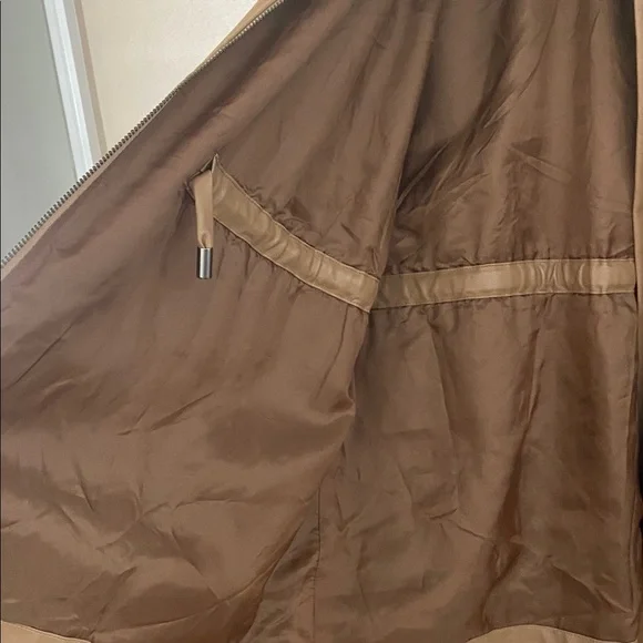 Deveaux New York Ari Camel Brown Vegan Faux Leather Jacket - Picture 14 of 14